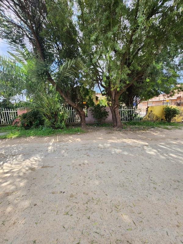 10 Bedroom Property for Sale in Montshioa North West